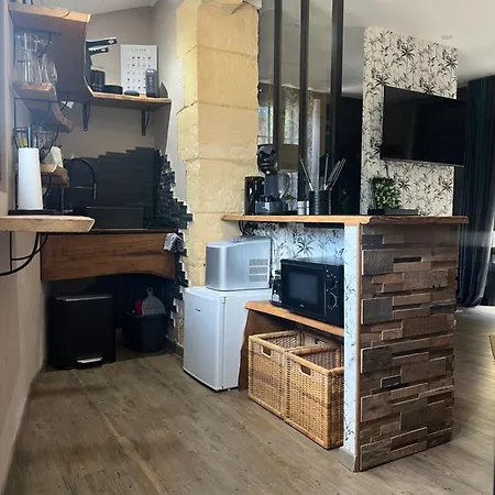 Entier, L&m, Au Centre De Sarlat, Avec Parking Prive Et A 5min De La Cite Medievale Sarlat-la-Caneda